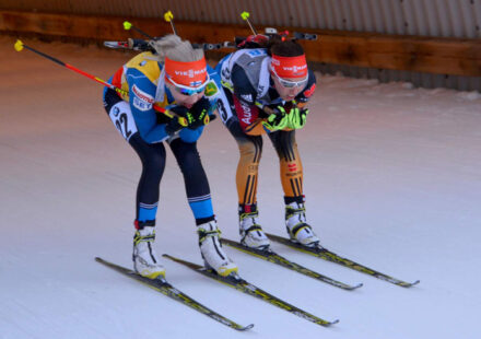 Kaisa Mäkäräinenová a Laura Dahlmeierová