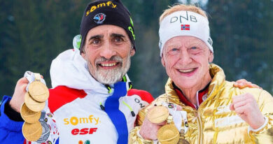 Zestárlí Martin Fourcade a Johannes Thingnes Bø