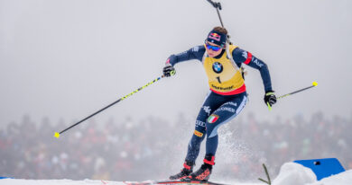 SP Kontiolahti: Johannes Thingnes Bø zpět na nejvyšším stupínku, Moravec uzavřel Top 10