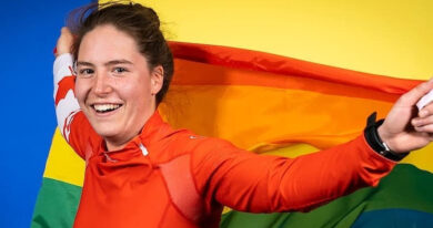 Vítězí i po konci kariéry. Kaisa Mäkäräinenová získala na finském šampionátu zlatý hattrick