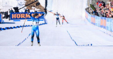 SP Oslo: Závěrečné hromadné starty slibují dramatickou bitvu o malé glóby. Pojedou i čtyři Češi