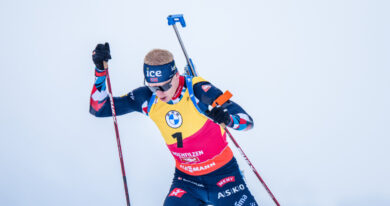 MS Oberhof, sumář 3. dne: Johannese Bøho v suverénním tažení nezastavila ani mlha. Norové dominovali